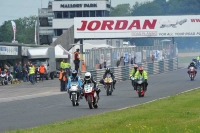 Mallory-park-Leicestershire;Mallory-park-photographs;Motorcycle-action-photographs;classic-bikes;event-digital-images;eventdigitalimages;mallory-park;no-limits-trackday;peter-wileman-photography;vintage-bikes;vintage-motorcycles;vmcc-festival-1000-bikes