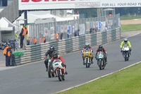 Mallory-park-Leicestershire;Mallory-park-photographs;Motorcycle-action-photographs;classic-bikes;event-digital-images;eventdigitalimages;mallory-park;no-limits-trackday;peter-wileman-photography;vintage-bikes;vintage-motorcycles;vmcc-festival-1000-bikes