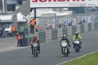 Mallory-park-Leicestershire;Mallory-park-photographs;Motorcycle-action-photographs;classic-bikes;event-digital-images;eventdigitalimages;mallory-park;no-limits-trackday;peter-wileman-photography;vintage-bikes;vintage-motorcycles;vmcc-festival-1000-bikes