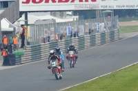 Mallory-park-Leicestershire;Mallory-park-photographs;Motorcycle-action-photographs;classic-bikes;event-digital-images;eventdigitalimages;mallory-park;no-limits-trackday;peter-wileman-photography;vintage-bikes;vintage-motorcycles;vmcc-festival-1000-bikes