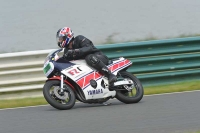 Mallory-park-Leicestershire;Mallory-park-photographs;Motorcycle-action-photographs;classic-bikes;event-digital-images;eventdigitalimages;mallory-park;no-limits-trackday;peter-wileman-photography;vintage-bikes;vintage-motorcycles;vmcc-festival-1000-bikes