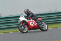 Mallory-park-Leicestershire;Mallory-park-photographs;Motorcycle-action-photographs;classic-bikes;event-digital-images;eventdigitalimages;mallory-park;no-limits-trackday;peter-wileman-photography;vintage-bikes;vintage-motorcycles;vmcc-festival-1000-bikes