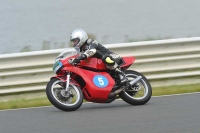 Mallory-park-Leicestershire;Mallory-park-photographs;Motorcycle-action-photographs;classic-bikes;event-digital-images;eventdigitalimages;mallory-park;no-limits-trackday;peter-wileman-photography;vintage-bikes;vintage-motorcycles;vmcc-festival-1000-bikes