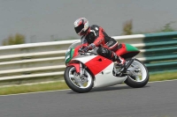 Mallory-park-Leicestershire;Mallory-park-photographs;Motorcycle-action-photographs;classic-bikes;event-digital-images;eventdigitalimages;mallory-park;no-limits-trackday;peter-wileman-photography;vintage-bikes;vintage-motorcycles;vmcc-festival-1000-bikes