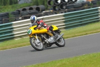 Mallory-park-Leicestershire;Mallory-park-photographs;Motorcycle-action-photographs;classic-bikes;event-digital-images;eventdigitalimages;mallory-park;no-limits-trackday;peter-wileman-photography;vintage-bikes;vintage-motorcycles;vmcc-festival-1000-bikes