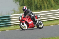 Mallory-park-Leicestershire;Mallory-park-photographs;Motorcycle-action-photographs;classic-bikes;event-digital-images;eventdigitalimages;mallory-park;no-limits-trackday;peter-wileman-photography;vintage-bikes;vintage-motorcycles;vmcc-festival-1000-bikes