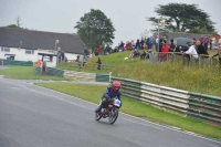 Mallory-park-Leicestershire;Mallory-park-photographs;Motorcycle-action-photographs;classic-bikes;event-digital-images;eventdigitalimages;mallory-park;no-limits-trackday;peter-wileman-photography;vintage-bikes;vintage-motorcycles;vmcc-festival-1000-bikes