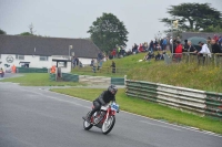 Mallory-park-Leicestershire;Mallory-park-photographs;Motorcycle-action-photographs;classic-bikes;event-digital-images;eventdigitalimages;mallory-park;no-limits-trackday;peter-wileman-photography;vintage-bikes;vintage-motorcycles;vmcc-festival-1000-bikes