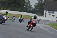 Mallory-park-Leicestershire;Mallory-park-photographs;Motorcycle-action-photographs;classic-bikes;event-digital-images;eventdigitalimages;mallory-park;no-limits-trackday;peter-wileman-photography;vintage-bikes;vintage-motorcycles;vmcc-festival-1000-bikes