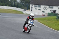 Mallory-park-Leicestershire;Mallory-park-photographs;Motorcycle-action-photographs;classic-bikes;event-digital-images;eventdigitalimages;mallory-park;no-limits-trackday;peter-wileman-photography;vintage-bikes;vintage-motorcycles;vmcc-festival-1000-bikes