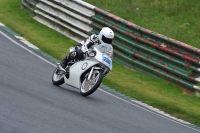 Mallory-park-Leicestershire;Mallory-park-photographs;Motorcycle-action-photographs;classic-bikes;event-digital-images;eventdigitalimages;mallory-park;no-limits-trackday;peter-wileman-photography;vintage-bikes;vintage-motorcycles;vmcc-festival-1000-bikes