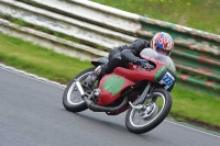 Mallory-park-Leicestershire;Mallory-park-photographs;Motorcycle-action-photographs;classic-bikes;event-digital-images;eventdigitalimages;mallory-park;no-limits-trackday;peter-wileman-photography;vintage-bikes;vintage-motorcycles;vmcc-festival-1000-bikes