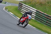 Mallory-park-Leicestershire;Mallory-park-photographs;Motorcycle-action-photographs;classic-bikes;event-digital-images;eventdigitalimages;mallory-park;no-limits-trackday;peter-wileman-photography;vintage-bikes;vintage-motorcycles;vmcc-festival-1000-bikes