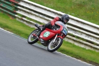 Mallory-park-Leicestershire;Mallory-park-photographs;Motorcycle-action-photographs;classic-bikes;event-digital-images;eventdigitalimages;mallory-park;no-limits-trackday;peter-wileman-photography;vintage-bikes;vintage-motorcycles;vmcc-festival-1000-bikes