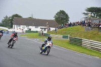 Mallory-park-Leicestershire;Mallory-park-photographs;Motorcycle-action-photographs;classic-bikes;event-digital-images;eventdigitalimages;mallory-park;no-limits-trackday;peter-wileman-photography;vintage-bikes;vintage-motorcycles;vmcc-festival-1000-bikes