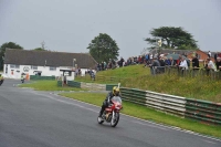 Mallory-park-Leicestershire;Mallory-park-photographs;Motorcycle-action-photographs;classic-bikes;event-digital-images;eventdigitalimages;mallory-park;no-limits-trackday;peter-wileman-photography;vintage-bikes;vintage-motorcycles;vmcc-festival-1000-bikes