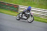 Mallory-park-Leicestershire;Mallory-park-photographs;Motorcycle-action-photographs;classic-bikes;event-digital-images;eventdigitalimages;mallory-park;no-limits-trackday;peter-wileman-photography;vintage-bikes;vintage-motorcycles;vmcc-festival-1000-bikes