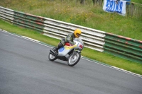 Mallory-park-Leicestershire;Mallory-park-photographs;Motorcycle-action-photographs;classic-bikes;event-digital-images;eventdigitalimages;mallory-park;no-limits-trackday;peter-wileman-photography;vintage-bikes;vintage-motorcycles;vmcc-festival-1000-bikes