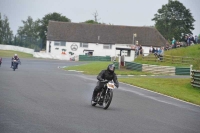 Mallory-park-Leicestershire;Mallory-park-photographs;Motorcycle-action-photographs;classic-bikes;event-digital-images;eventdigitalimages;mallory-park;no-limits-trackday;peter-wileman-photography;vintage-bikes;vintage-motorcycles;vmcc-festival-1000-bikes