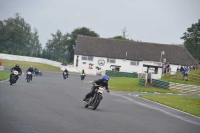 Mallory-park-Leicestershire;Mallory-park-photographs;Motorcycle-action-photographs;classic-bikes;event-digital-images;eventdigitalimages;mallory-park;no-limits-trackday;peter-wileman-photography;vintage-bikes;vintage-motorcycles;vmcc-festival-1000-bikes