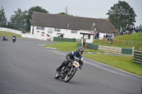 Mallory-park-Leicestershire;Mallory-park-photographs;Motorcycle-action-photographs;classic-bikes;event-digital-images;eventdigitalimages;mallory-park;no-limits-trackday;peter-wileman-photography;vintage-bikes;vintage-motorcycles;vmcc-festival-1000-bikes