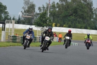 Mallory-park-Leicestershire;Mallory-park-photographs;Motorcycle-action-photographs;classic-bikes;event-digital-images;eventdigitalimages;mallory-park;no-limits-trackday;peter-wileman-photography;vintage-bikes;vintage-motorcycles;vmcc-festival-1000-bikes