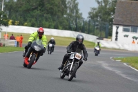 Mallory-park-Leicestershire;Mallory-park-photographs;Motorcycle-action-photographs;classic-bikes;event-digital-images;eventdigitalimages;mallory-park;no-limits-trackday;peter-wileman-photography;vintage-bikes;vintage-motorcycles;vmcc-festival-1000-bikes