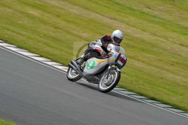 Mallory park Leicestershire;Mallory park photographs;Motorcycle action photographs;classic bikes;event digital images;eventdigitalimages;mallory park;no limits trackday;peter wileman photography;vintage bikes;vintage motorcycles;vmcc festival 1000 bikes