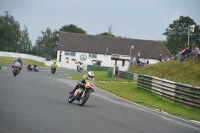 Mallory-park-Leicestershire;Mallory-park-photographs;Motorcycle-action-photographs;classic-bikes;event-digital-images;eventdigitalimages;mallory-park;no-limits-trackday;peter-wileman-photography;vintage-bikes;vintage-motorcycles;vmcc-festival-1000-bikes