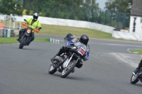 Mallory-park-Leicestershire;Mallory-park-photographs;Motorcycle-action-photographs;classic-bikes;event-digital-images;eventdigitalimages;mallory-park;no-limits-trackday;peter-wileman-photography;vintage-bikes;vintage-motorcycles;vmcc-festival-1000-bikes