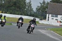 Mallory-park-Leicestershire;Mallory-park-photographs;Motorcycle-action-photographs;classic-bikes;event-digital-images;eventdigitalimages;mallory-park;no-limits-trackday;peter-wileman-photography;vintage-bikes;vintage-motorcycles;vmcc-festival-1000-bikes