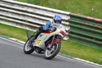 Mallory-park-Leicestershire;Mallory-park-photographs;Motorcycle-action-photographs;classic-bikes;event-digital-images;eventdigitalimages;mallory-park;no-limits-trackday;peter-wileman-photography;vintage-bikes;vintage-motorcycles;vmcc-festival-1000-bikes