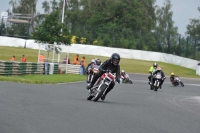 Mallory-park-Leicestershire;Mallory-park-photographs;Motorcycle-action-photographs;classic-bikes;event-digital-images;eventdigitalimages;mallory-park;no-limits-trackday;peter-wileman-photography;vintage-bikes;vintage-motorcycles;vmcc-festival-1000-bikes