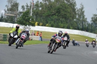 Mallory-park-Leicestershire;Mallory-park-photographs;Motorcycle-action-photographs;classic-bikes;event-digital-images;eventdigitalimages;mallory-park;no-limits-trackday;peter-wileman-photography;vintage-bikes;vintage-motorcycles;vmcc-festival-1000-bikes