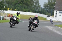 Mallory-park-Leicestershire;Mallory-park-photographs;Motorcycle-action-photographs;classic-bikes;event-digital-images;eventdigitalimages;mallory-park;no-limits-trackday;peter-wileman-photography;vintage-bikes;vintage-motorcycles;vmcc-festival-1000-bikes