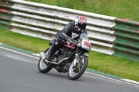 Mallory-park-Leicestershire;Mallory-park-photographs;Motorcycle-action-photographs;classic-bikes;event-digital-images;eventdigitalimages;mallory-park;no-limits-trackday;peter-wileman-photography;vintage-bikes;vintage-motorcycles;vmcc-festival-1000-bikes