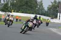 Mallory-park-Leicestershire;Mallory-park-photographs;Motorcycle-action-photographs;classic-bikes;event-digital-images;eventdigitalimages;mallory-park;no-limits-trackday;peter-wileman-photography;vintage-bikes;vintage-motorcycles;vmcc-festival-1000-bikes