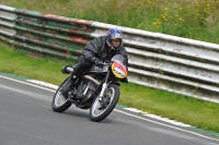 Mallory-park-Leicestershire;Mallory-park-photographs;Motorcycle-action-photographs;classic-bikes;event-digital-images;eventdigitalimages;mallory-park;no-limits-trackday;peter-wileman-photography;vintage-bikes;vintage-motorcycles;vmcc-festival-1000-bikes