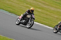 Mallory-park-Leicestershire;Mallory-park-photographs;Motorcycle-action-photographs;classic-bikes;event-digital-images;eventdigitalimages;mallory-park;no-limits-trackday;peter-wileman-photography;vintage-bikes;vintage-motorcycles;vmcc-festival-1000-bikes