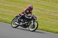 Mallory-park-Leicestershire;Mallory-park-photographs;Motorcycle-action-photographs;classic-bikes;event-digital-images;eventdigitalimages;mallory-park;no-limits-trackday;peter-wileman-photography;vintage-bikes;vintage-motorcycles;vmcc-festival-1000-bikes