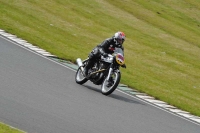 Mallory-park-Leicestershire;Mallory-park-photographs;Motorcycle-action-photographs;classic-bikes;event-digital-images;eventdigitalimages;mallory-park;no-limits-trackday;peter-wileman-photography;vintage-bikes;vintage-motorcycles;vmcc-festival-1000-bikes