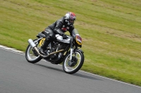 Mallory-park-Leicestershire;Mallory-park-photographs;Motorcycle-action-photographs;classic-bikes;event-digital-images;eventdigitalimages;mallory-park;no-limits-trackday;peter-wileman-photography;vintage-bikes;vintage-motorcycles;vmcc-festival-1000-bikes