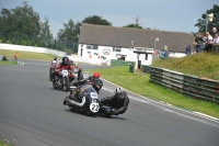 Mallory-park-Leicestershire;Mallory-park-photographs;Motorcycle-action-photographs;classic-bikes;event-digital-images;eventdigitalimages;mallory-park;no-limits-trackday;peter-wileman-photography;vintage-bikes;vintage-motorcycles;vmcc-festival-1000-bikes