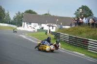 Mallory-park-Leicestershire;Mallory-park-photographs;Motorcycle-action-photographs;classic-bikes;event-digital-images;eventdigitalimages;mallory-park;no-limits-trackday;peter-wileman-photography;vintage-bikes;vintage-motorcycles;vmcc-festival-1000-bikes