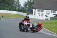 Mallory-park-Leicestershire;Mallory-park-photographs;Motorcycle-action-photographs;classic-bikes;event-digital-images;eventdigitalimages;mallory-park;no-limits-trackday;peter-wileman-photography;vintage-bikes;vintage-motorcycles;vmcc-festival-1000-bikes