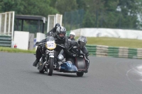 Mallory-park-Leicestershire;Mallory-park-photographs;Motorcycle-action-photographs;classic-bikes;event-digital-images;eventdigitalimages;mallory-park;no-limits-trackday;peter-wileman-photography;vintage-bikes;vintage-motorcycles;vmcc-festival-1000-bikes