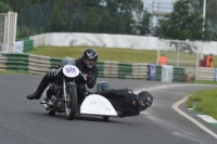 Mallory-park-Leicestershire;Mallory-park-photographs;Motorcycle-action-photographs;classic-bikes;event-digital-images;eventdigitalimages;mallory-park;no-limits-trackday;peter-wileman-photography;vintage-bikes;vintage-motorcycles;vmcc-festival-1000-bikes