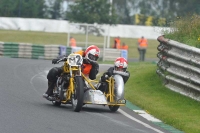 Mallory-park-Leicestershire;Mallory-park-photographs;Motorcycle-action-photographs;classic-bikes;event-digital-images;eventdigitalimages;mallory-park;no-limits-trackday;peter-wileman-photography;vintage-bikes;vintage-motorcycles;vmcc-festival-1000-bikes