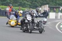 Mallory-park-Leicestershire;Mallory-park-photographs;Motorcycle-action-photographs;classic-bikes;event-digital-images;eventdigitalimages;mallory-park;no-limits-trackday;peter-wileman-photography;vintage-bikes;vintage-motorcycles;vmcc-festival-1000-bikes