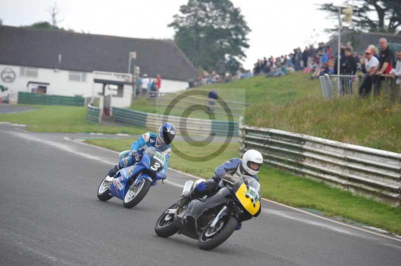 Mallory park Leicestershire;Mallory park photographs;Motorcycle action photographs;classic bikes;event digital images;eventdigitalimages;mallory park;no limits trackday;peter wileman photography;vintage bikes;vintage motorcycles;vmcc festival 1000 bikes